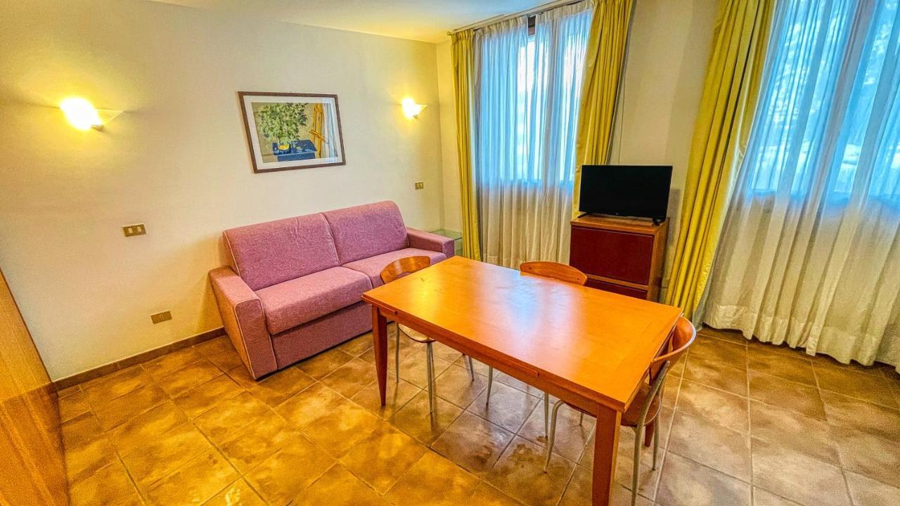 Appartamento Smith Erbaluce - Affitti Brevi Italia Bardonecchia Luaran gambar