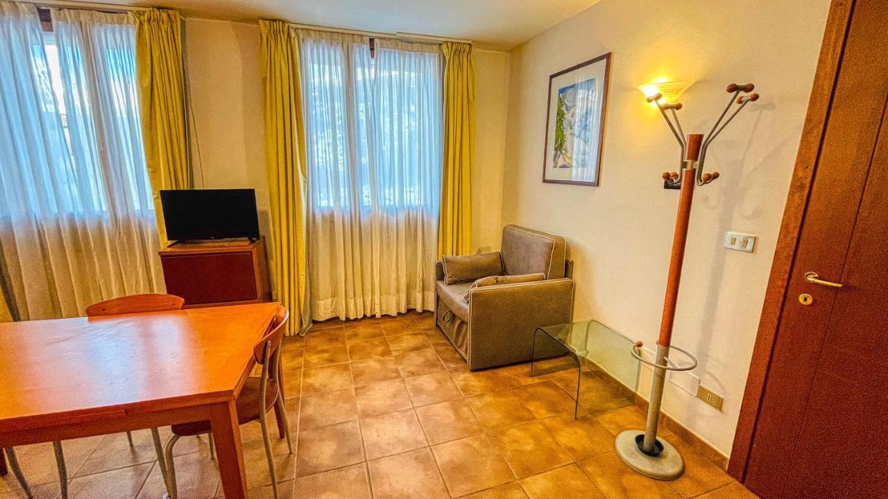 Appartamento Smith Erbaluce - Affitti Brevi Italia Bardonecchia Luaran gambar
